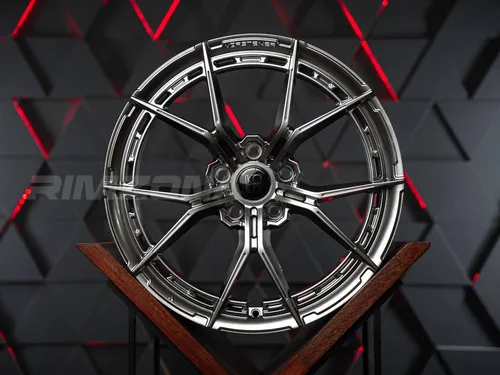 Литой диск VORSTEINER VFX-002 R18 8.5J 5x108 ET35 dia 73.1 - Фото вживую №3