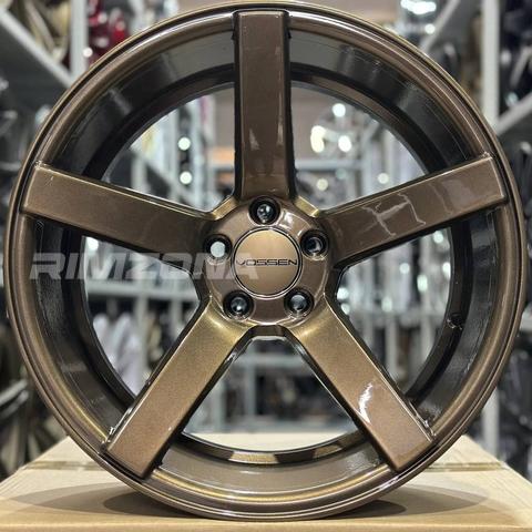 Литой диск В СТИЛЕ VOSSEN CV3 R17 8J 5x100 ET27 dia 73.1