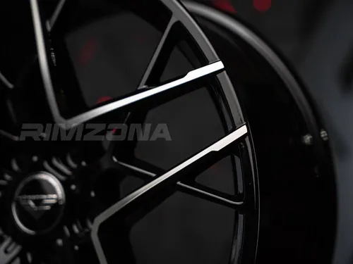 Литой диск VAGE DX532 R18 8J 5x108 ET38 dia 73.1 - Фото вживую №4