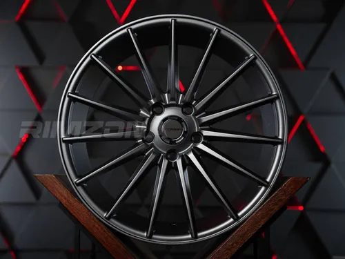 Литой диск В СТИЛЕ VOSSEN VFS2 R18 8J 5x112 ET38 dia 73.1 - Фото вживую №3