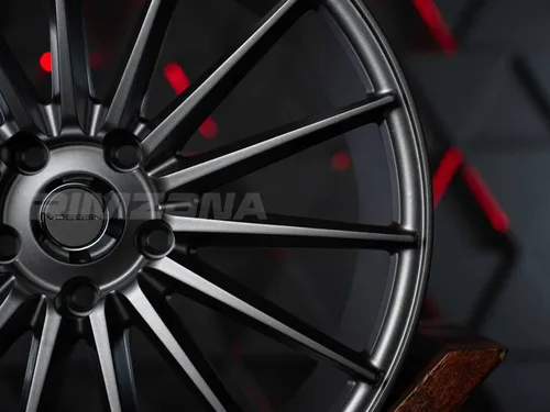 Литой диск В СТИЛЕ VOSSEN VFS2 R18 8J 5x112 ET38 dia 73.1 - Фото вживую №4