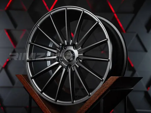 Литой диск В СТИЛЕ VOSSEN VFS2 R18 8J 5x112 ET38 dia 73.1 - Фото вживую №2