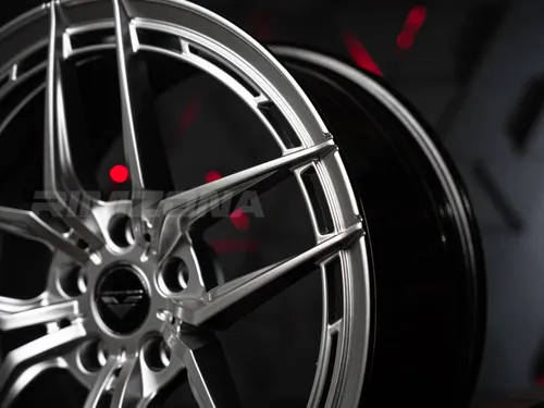 Литой диск VAGE DX503 R18 8J 5x114.3 ET38 dia 73.1 - Фото вживую №6