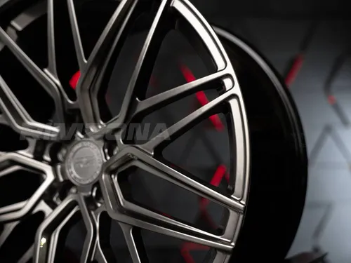 Литой диск VORSTEINER VFF-107 R17 7.5J 5x114.3 ET38 dia 73.1 - Фото вживую №5