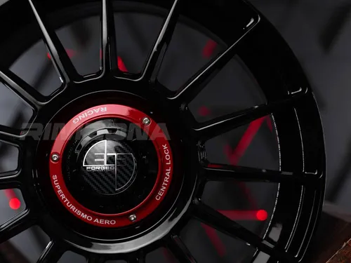 Литой диск OZ RACING SUPERTURISMO LM R17 7.5J 5x114.3 ET35 dia 73.1 - Фото вживую №4
